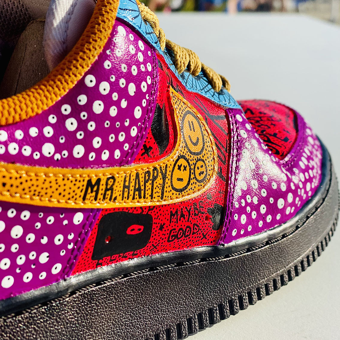 Copia del NIKE AIR FORCE 1 '07 CUSTOM MR.HAPPY